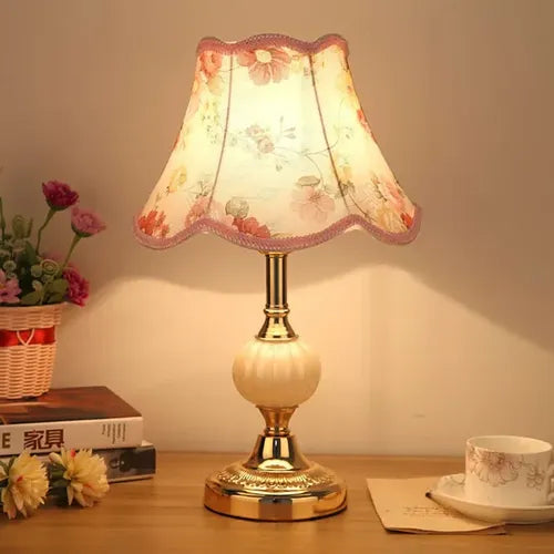 Floralis  Vintage-Inspired Table Lamp with Fabric Shade